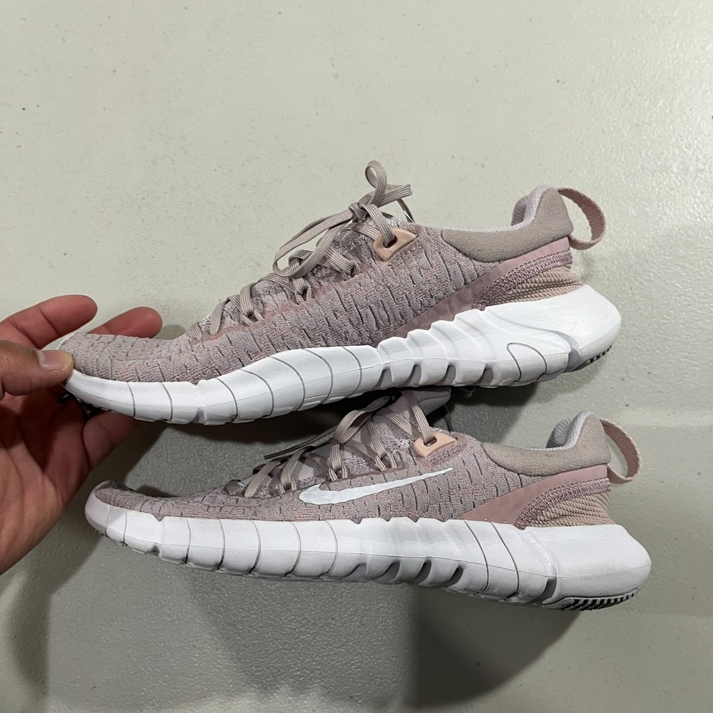 Nike Free Run 5.0 Shoes Women's 7 Platinum Violet Road Running Athletic Sneakers - Picture 8 of 10
